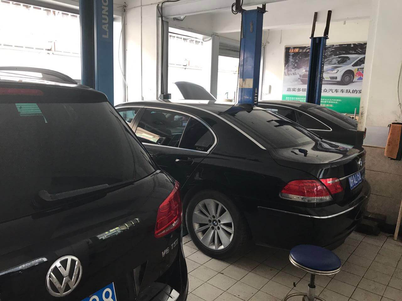 奧迪冷卻液表面一層油與哪些原因有關(guān)？